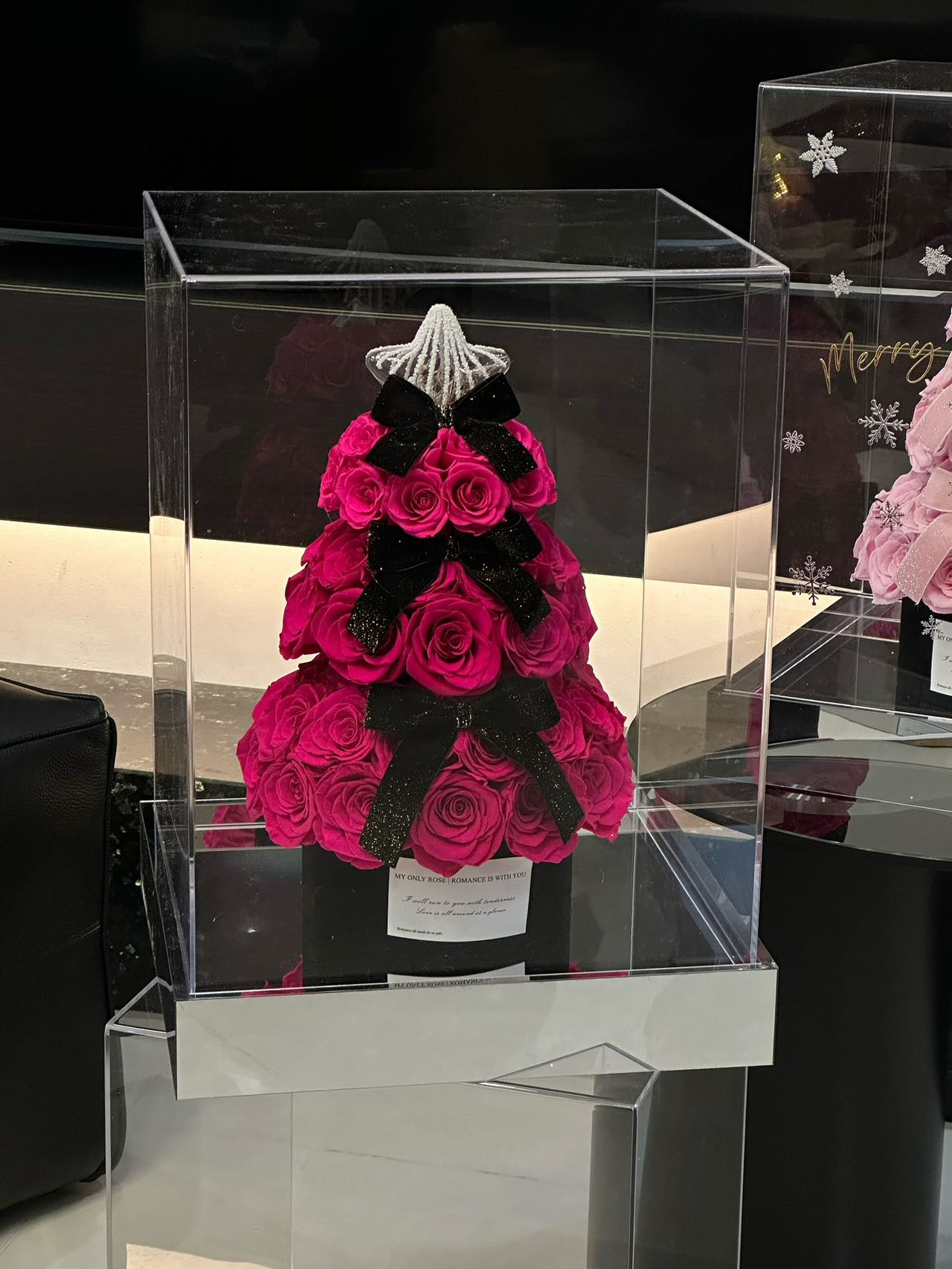 Flaurea Preserved Roses Christmas Tree