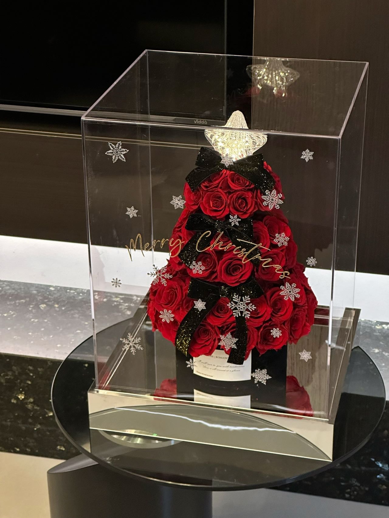 Flaurea Preserved Roses Christmas Tree